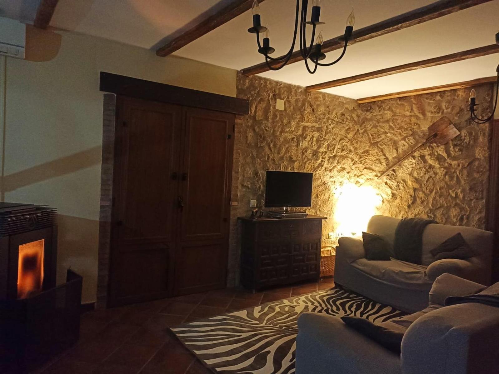 Casa Rural Balcon Del Camino Viejo Валенсия-де-Алькантар Экстерьер фото