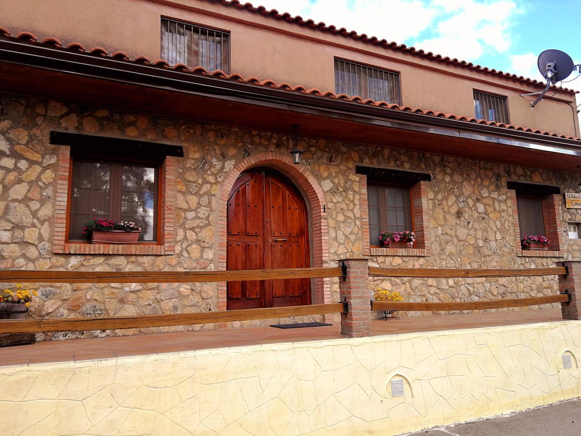 Casa Rural Balcon Del Camino Viejo Валенсия-де-Алькантар Экстерьер фото